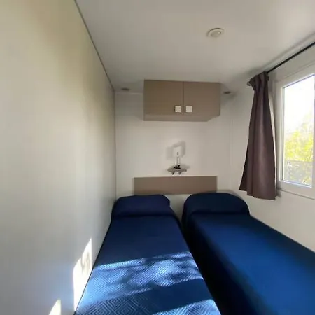 Porticello Bungalow Deluxe 3km Da By Garganoin Apartment